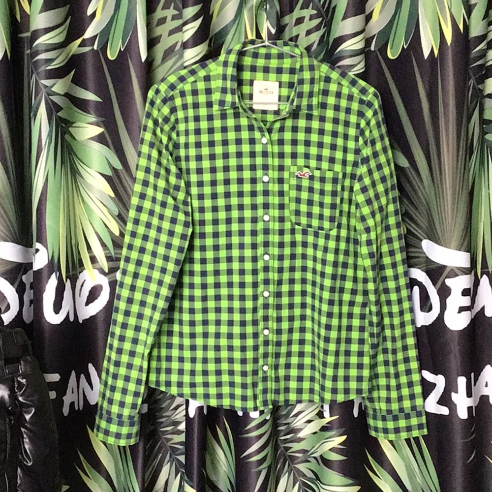 Hollister Vibrant Green and Blue Plaid Shirt